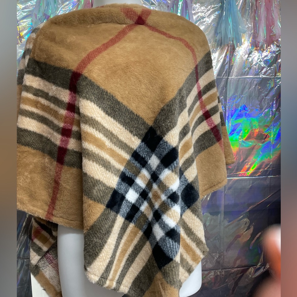 Burberry Style Shaw